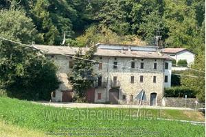 Appartamento Montefiorino [A4335617]