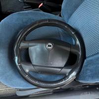 Sterzo lancia y