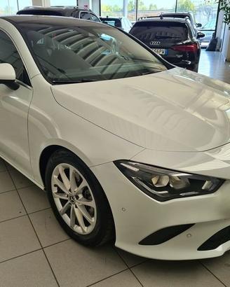 Mercedes-Benz CLA 180 d Automatic Business
