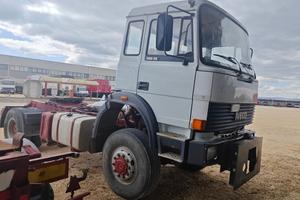 IVECO 190.30 trattore 4x4 con impianto idraulico