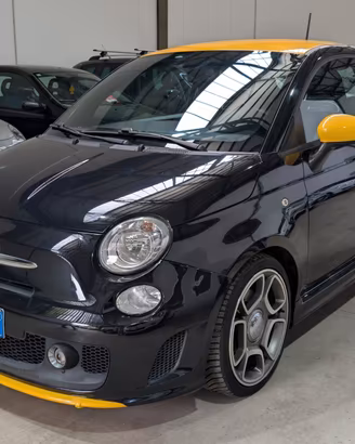 Abarth 500 1.4 Turbo T-Jet Custom