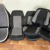 Sedili imbottiture interni e tappezzeria auto