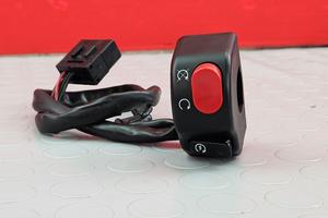 BLOCCHETTO DESTRO TRIUMPH SPEED TRIPLE 1050 2005 2