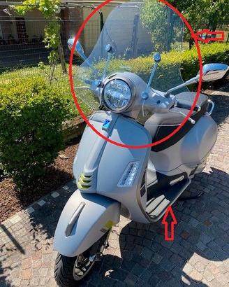 Parabrezza medio e tappetino originali per Vespa