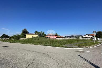 TER. RESIDENZIALE A ROBECCHETTO CON INDUNO