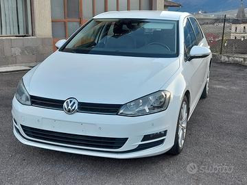 Volkswagen Golf 7 1.6 TDI Highline BlueMotion