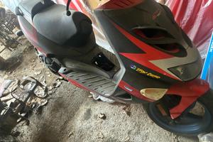 APRILIA SR 50