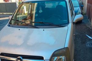Opel Agila