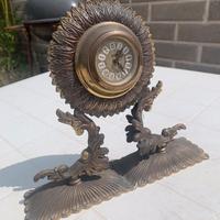 Orologio antico di ottone Bellissim o