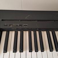 piano con tasti pesati