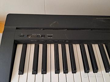 piano con tasti pesati