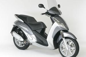 Peugeot Geopolis 250