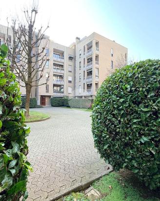 3 LOCALI A CERNUSCO SUL NAVIGLIO