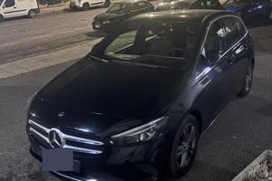 Mercedes b180d