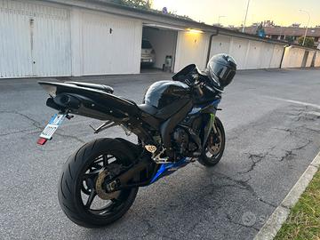 yamaha r1 2005