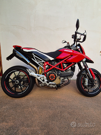 Ducati Hypermotard 1100