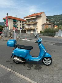 Vespa 150LX