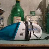 Mini aspirapolvere per auto