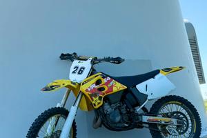 Suzuki rm 125