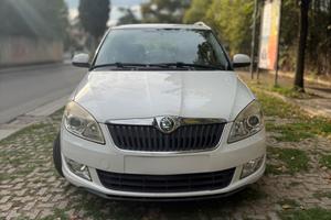 SKODA FABIA 1.2-BENZINA-EURO 5-2011-136.508 KM