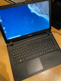PC Acer Extensa - 15” pollici