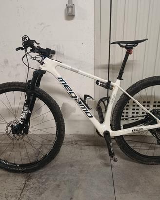 mtb Megamo factory carbonio M