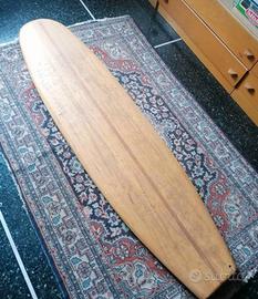 Tavola da surf artigianale (senza pinnetta)