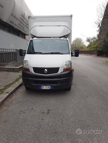 Renault master