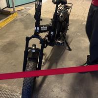 Bici elettrica con pedalata assistita