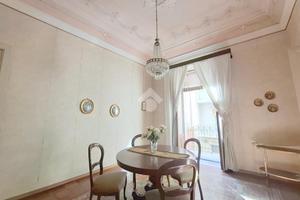 MULTILOCALE A CATANIA