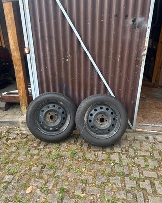 2 cerchione + gomma 165/70R14