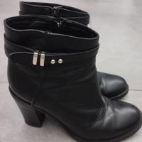 STIVALETTI PELLE NERA PENNY BLACK TG 40