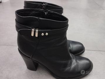 STIVALETTI PELLE NERA PENNY BLACK TG 40