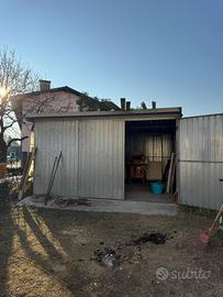 Garage in lamiera