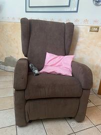 Poltrona reclinabile elettrica