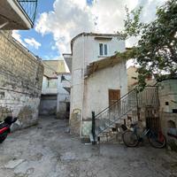 Ampio trilocale al centro col box