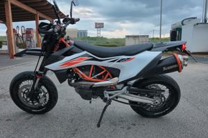 KTM 690 smcr 2020