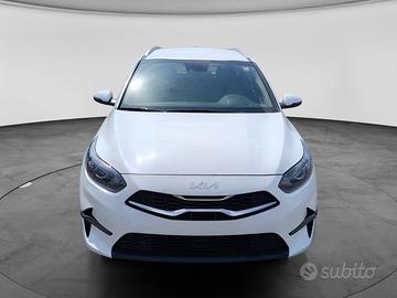 KIA Ceed III 2022 SW - Ceed SW 1.6 crdi mhev Busin
