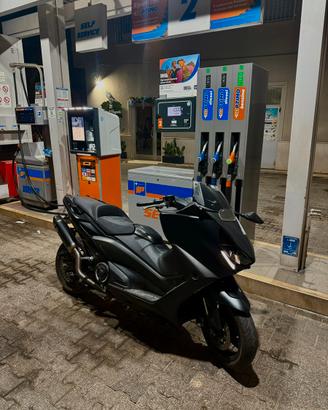 Tmax 560