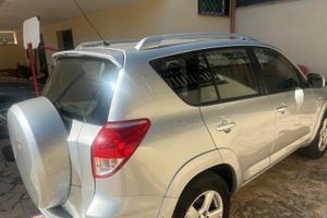 TOYOTA RAV4 3ª serie - 2006