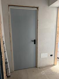 Portone REI 120 ad anta unica  -