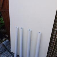 tavolo bianco in legno con gambe smontabili