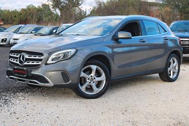 Mercedes-benz GLA Tua A SOLI 272€ al mese Anticipo