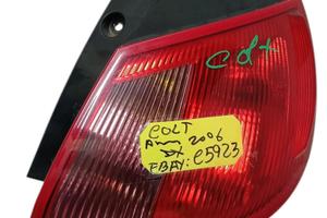 STOP FANALE POSTERIORE DESTRO MITSUBISHI Colt CZ3