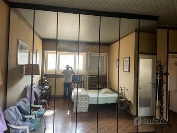 Enorme Gurdaroba vero legno con specchio 7 ante