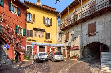 3 LOCALI A BRENZONE