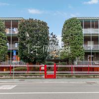 TRILOCALE CON TERRAZZINO IN CENTRO - BOX INCLUSO