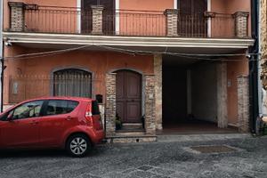 Casa Aci catena