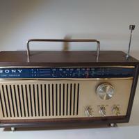 RADIO VINTAGE 1964 SONY TR 835 EIGHT TRANSISTOR