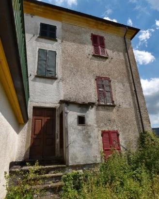 Casa cascina e stalla